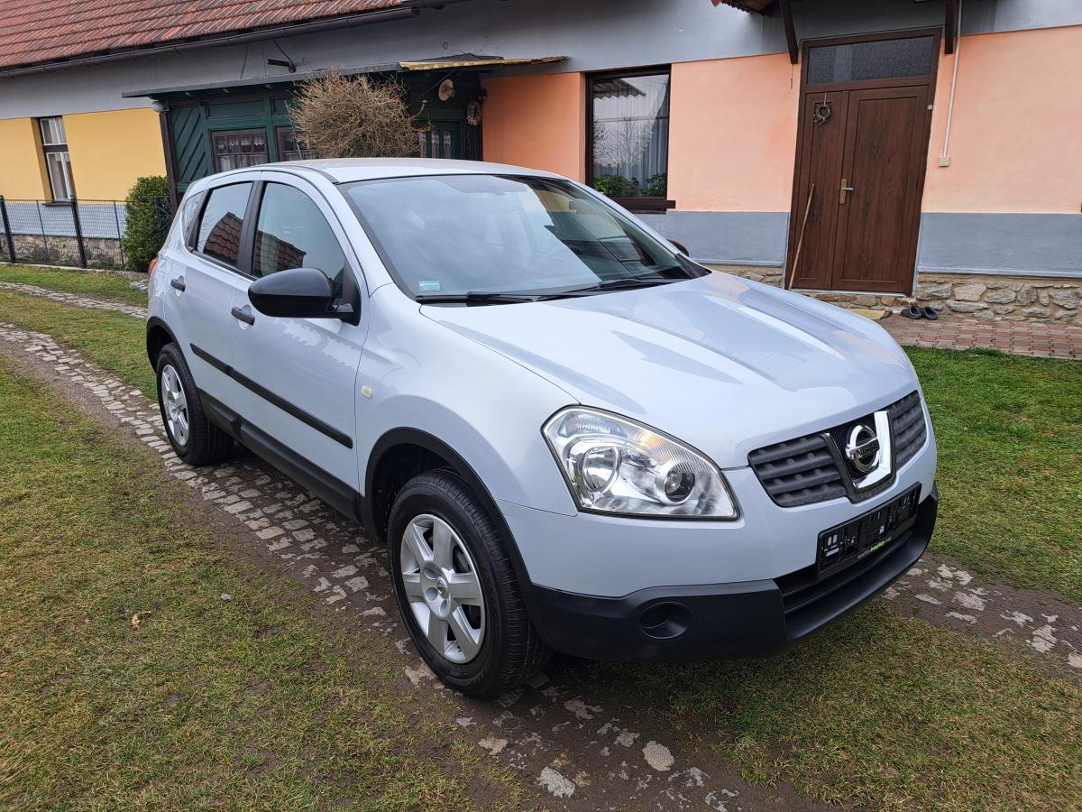 Nissan qashqai 2.0i 4×4 Acenta