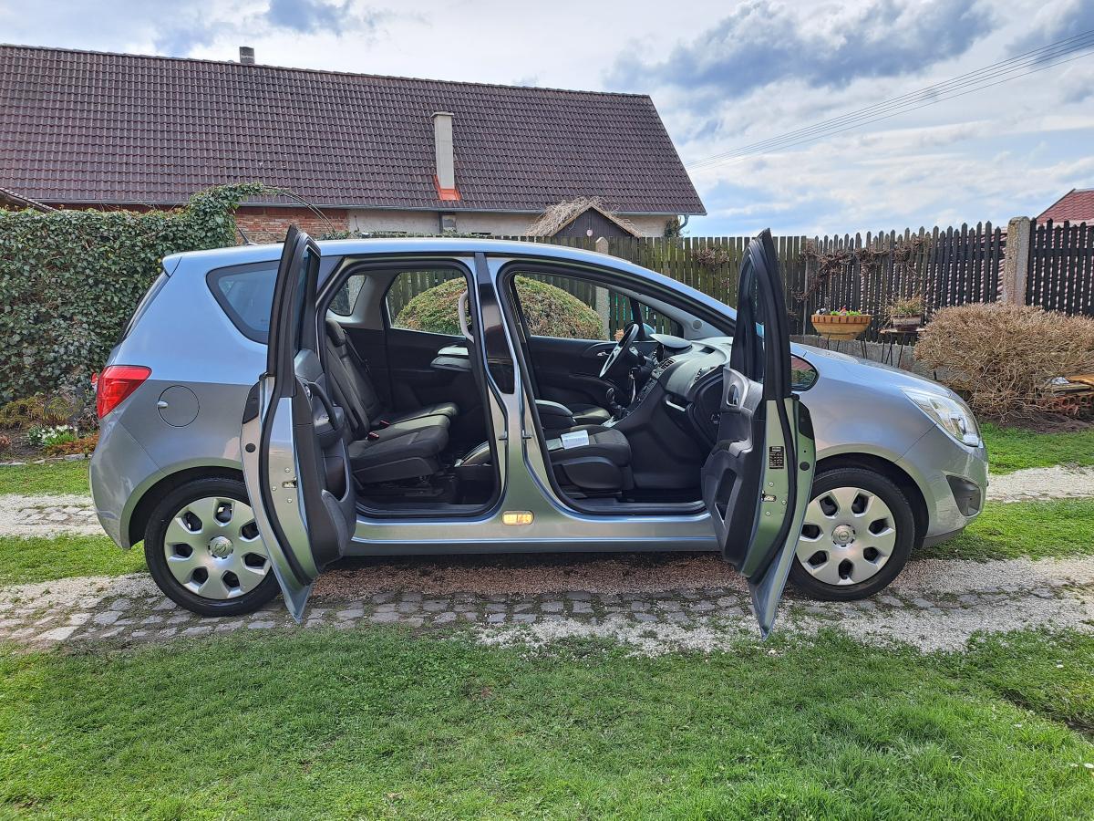 Opel Meriva 1.4i Edition zamluveno!