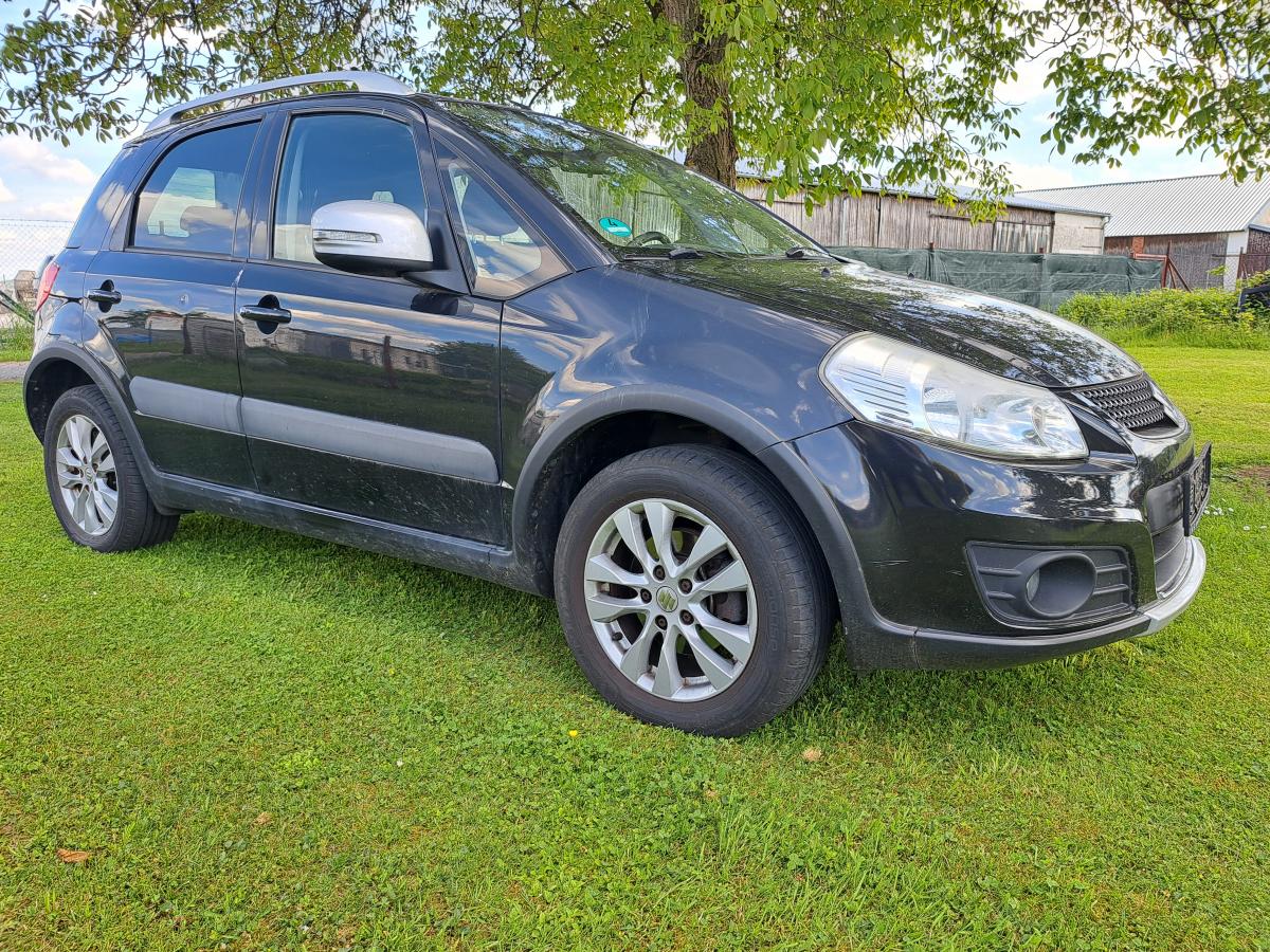Suzuki SX4 1.6i 88kw 4×4 70tkm!!