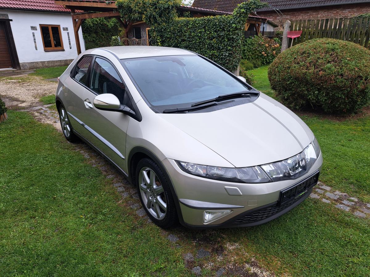 Honda Civic 1.8i-VTEC Sport Xenony